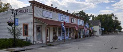 Town of Elizabeth Randy's Antiques, Powder River Hat Company, Prickly Pear Antiques